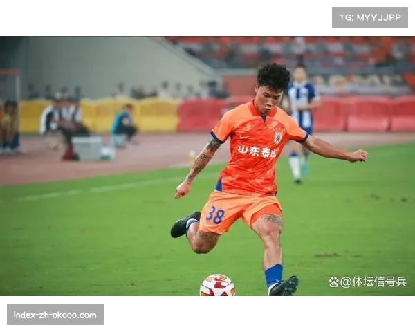 谢文能红牌改变比赛走势 山东泰山少一人作战被动